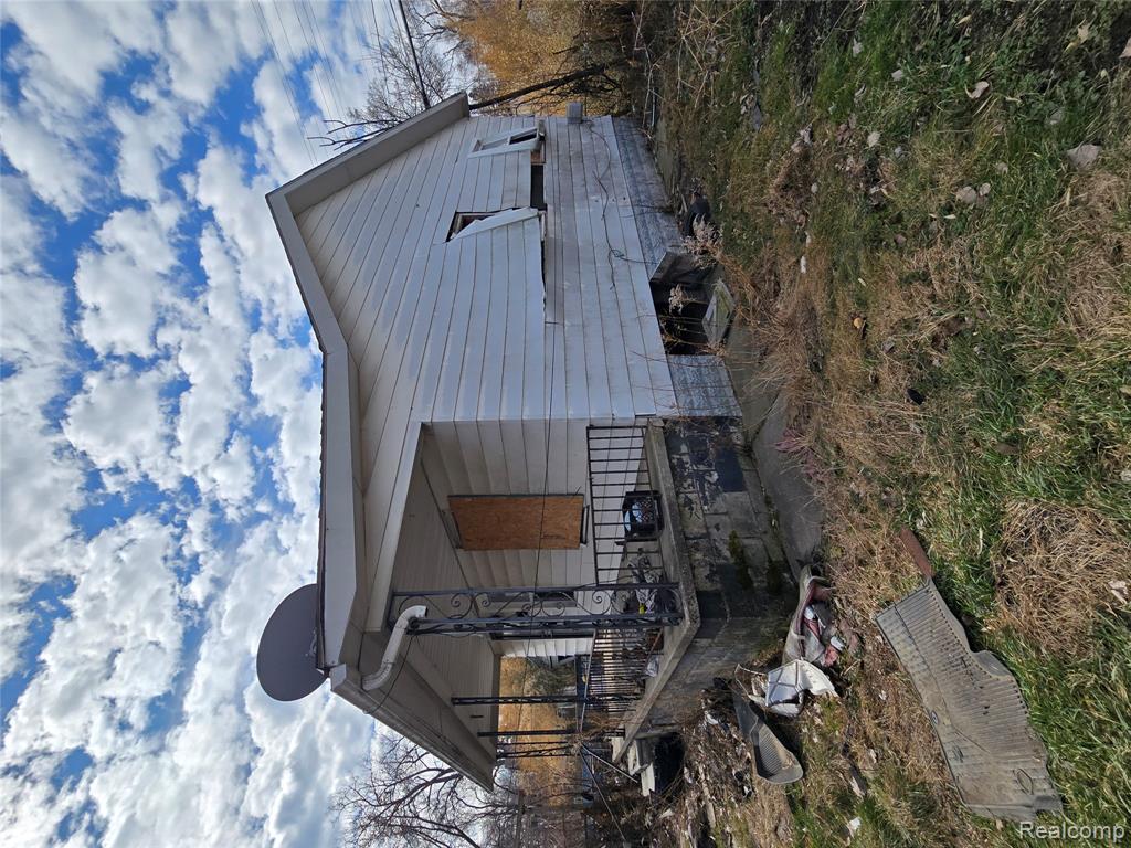 17325 Barlow Street, Detroit, MI 48205 — Photo 6