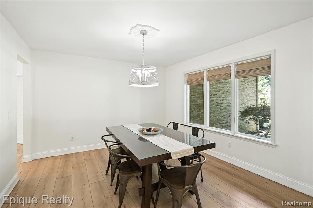 9446 Fair Oaks Drive, Goodrich Vlg, MI — Photo 13