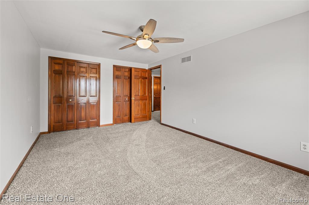 17300 Timothy Drive, Southgate, MI 48195 — Photo 32
