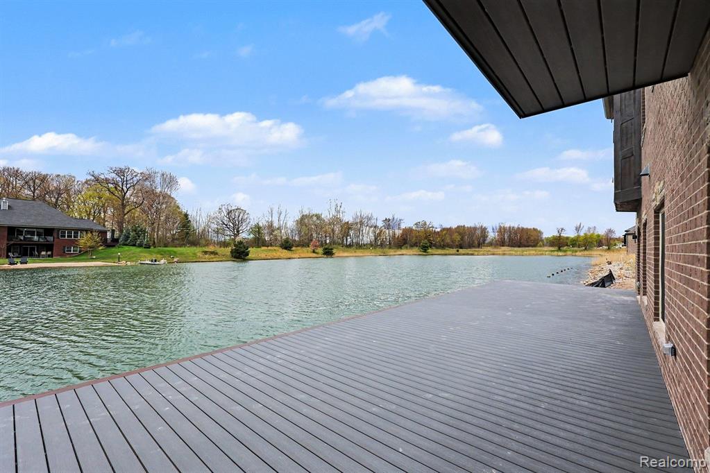 68503 Lake Angela Pointe, Richmond, MI 48062 — Photo 33