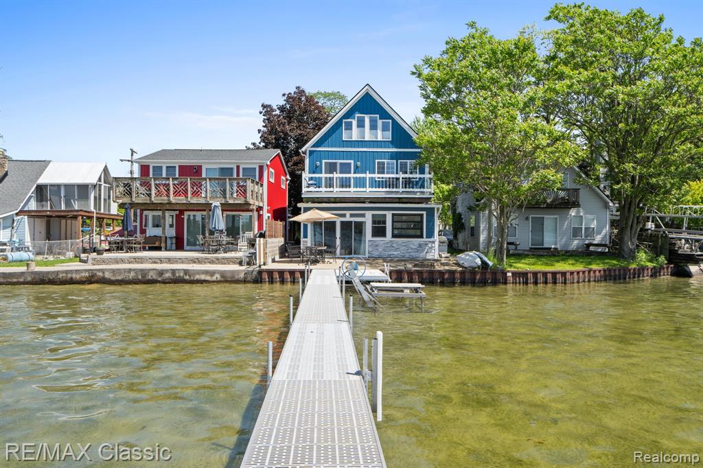 11478 E Shore Drive, Whitmore Lake, MI 48189 — Photo 2