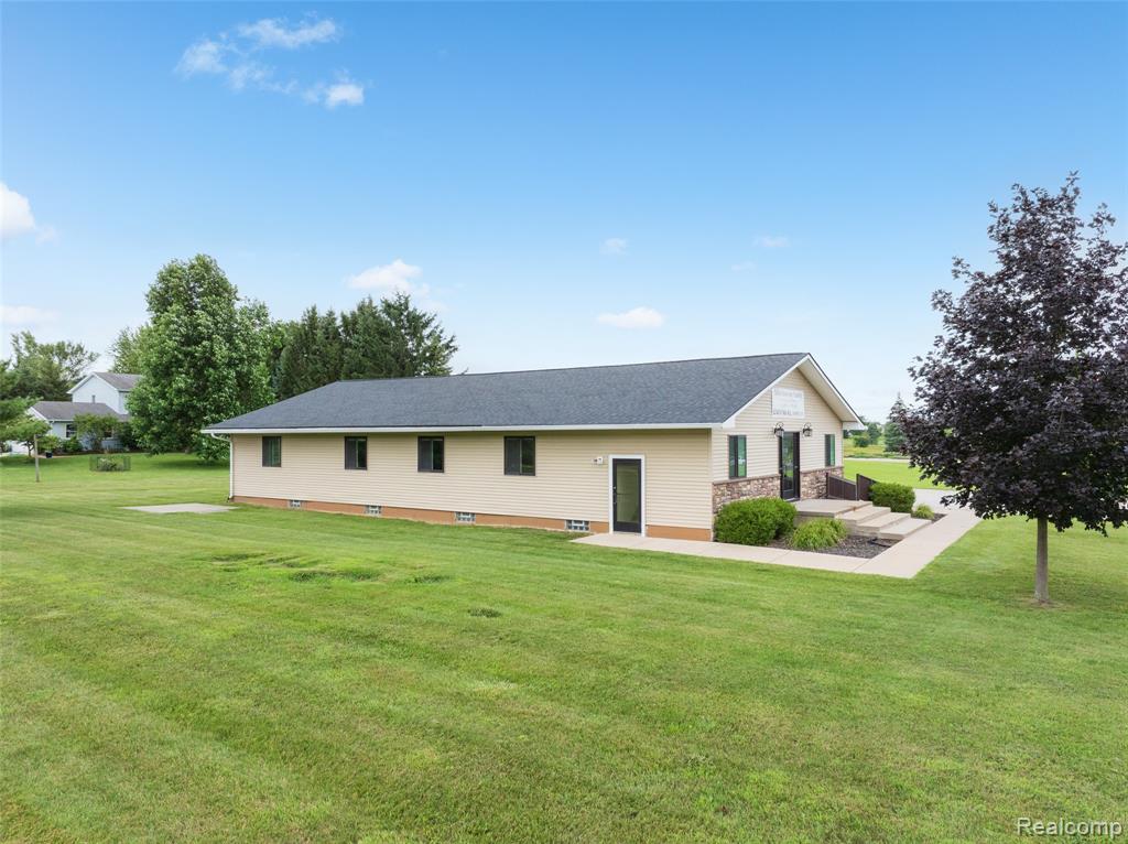 52909 10 Mile Road, South Lyon, MI 48178 — Photo 9
