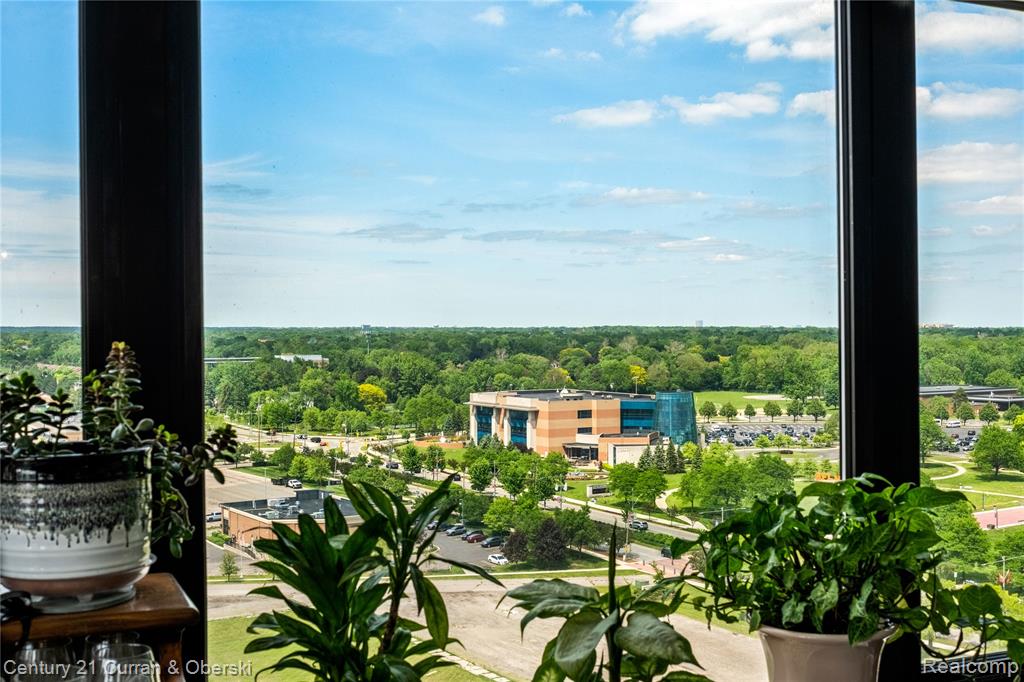 5000 Town Center, 1606, Southfield, MI 48075 — Photo 13