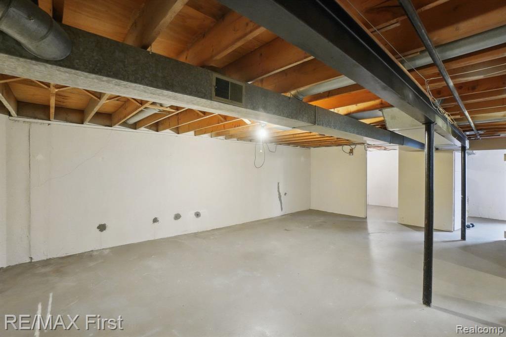 22768 RENFORD Street, Novi, MI — Photo 20