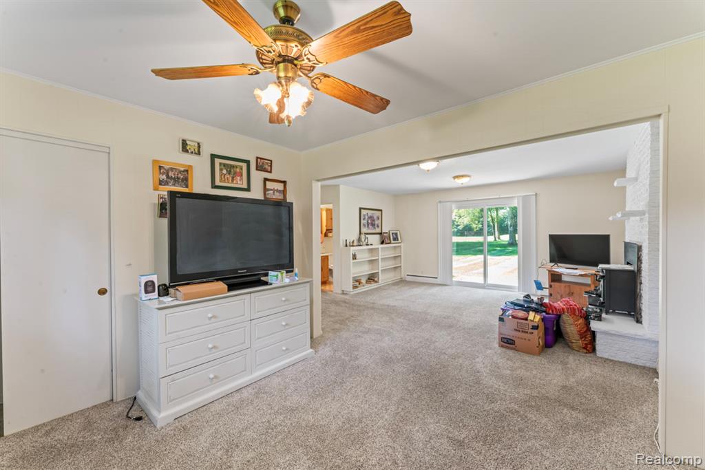 6158 Golfview Drive, Burton, MI 48509 — Photo 30