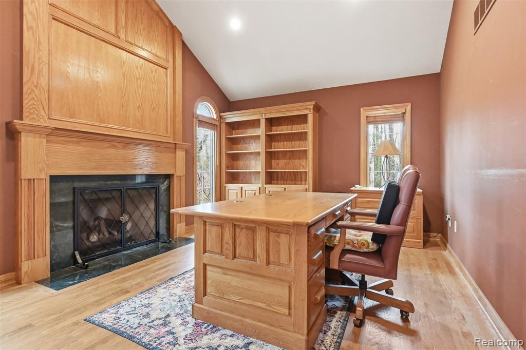 6228 Windemere Point, Brighton, MI 48116 — Photo 13