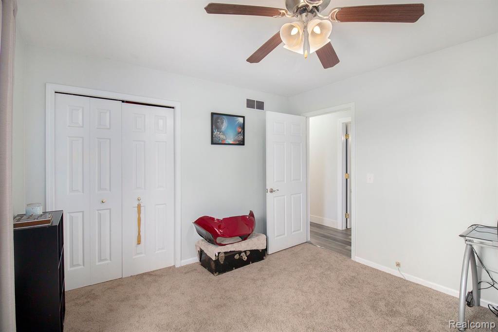 3163 BULL RUN Road, Howell, MI 48843 — Photo 17