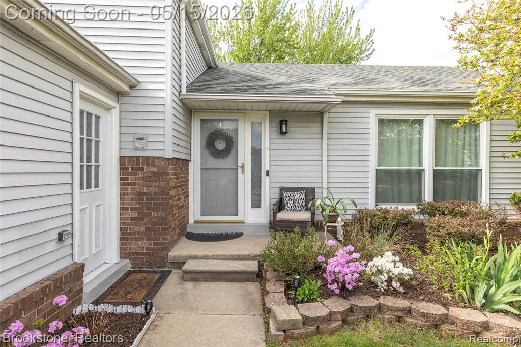 42088 Greenwood, Canton, MI 48187 — Photo 14