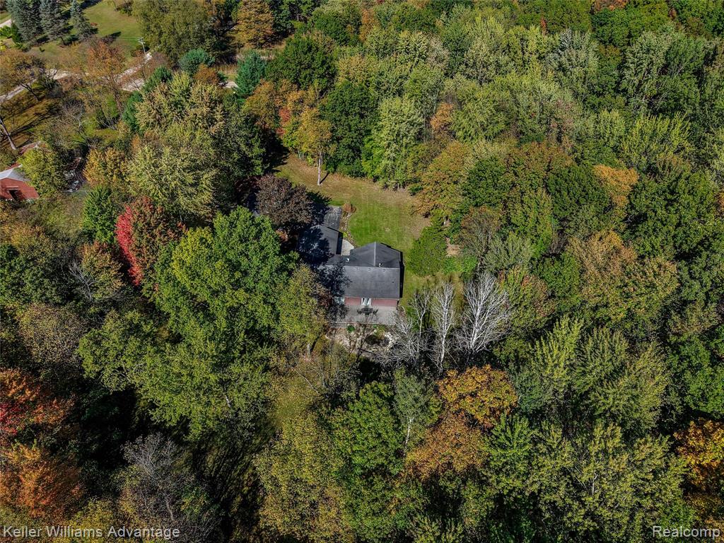 5480 Lyngre Drive, Howell, MI 48843 — Photo 52