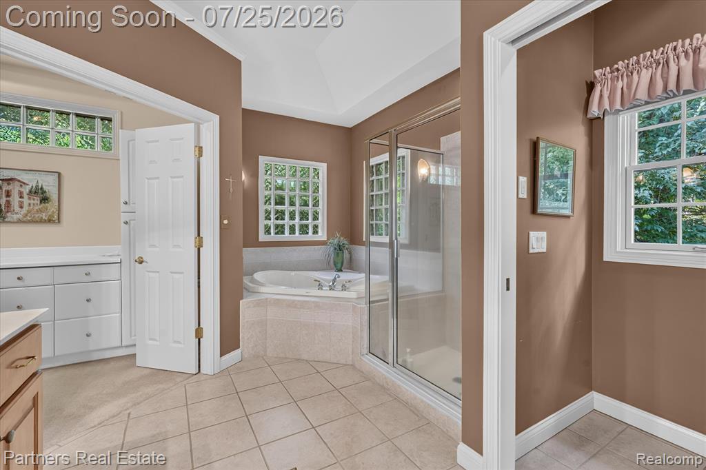 5935 Winans View Court, Pinckney, MI 48169 — Photo 36