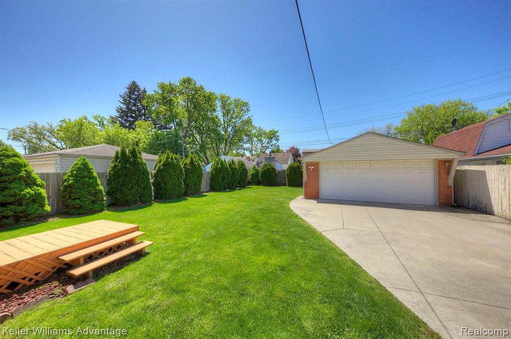 6249 DEERING Street, Garden City, MI — Photo 55