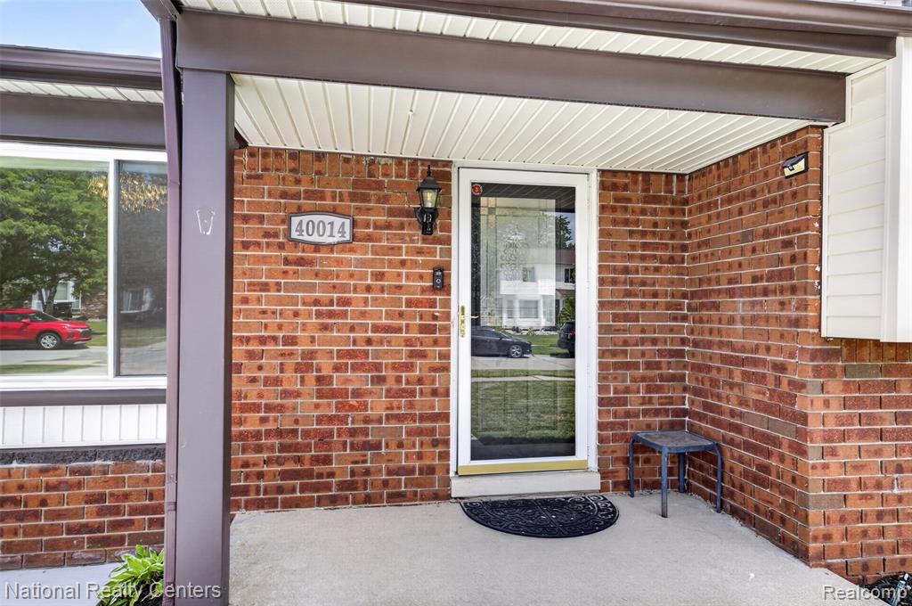 40014 Eagle Drive, Sterling Heights, MI 48310 — Photo 2