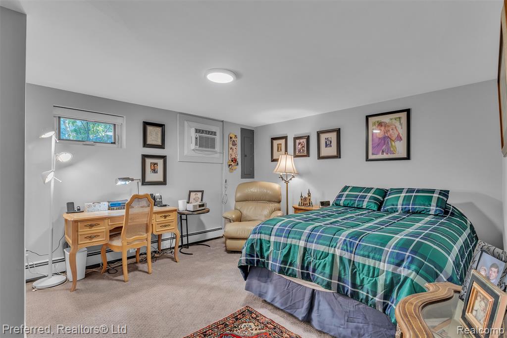 7660 Maceday Lake Road, Waterford, MI 48329 — Photo 70