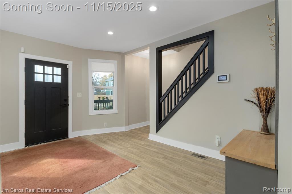 2462 Townsend Street, Detroit, MI 48214 — Photo 23