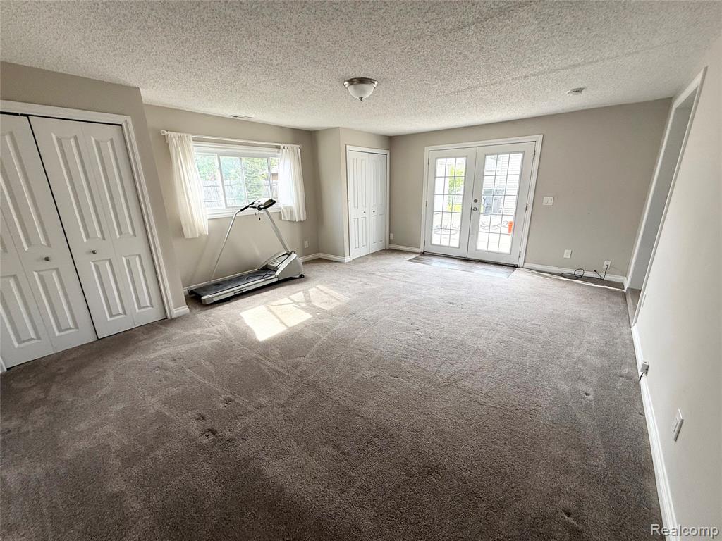 8210 Liberty Boulevard, Westland, MI — Photo 11