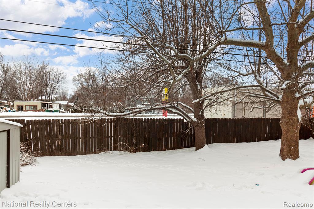 39661 ARBOR Street, Harrison Township, MI — Photo 38