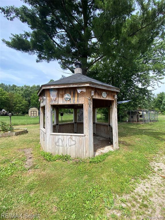 5151 Kendall Drive, Burton, MI 48509 — Photo 22