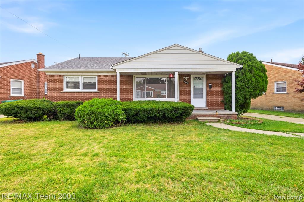 6816 MANSFIELD Street, Garden City, MI