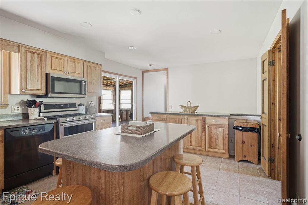 2192 E Wilson Road, Clio, MI 48420 — Photo 12