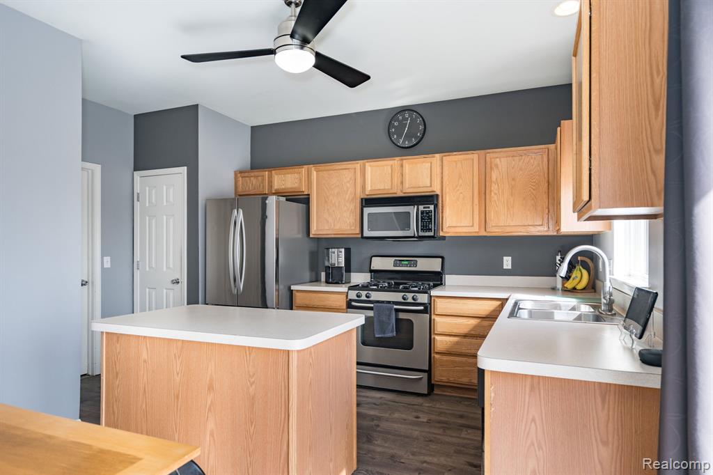 432 OTTER RUN Road, Holly, MI 48442 — Photo 13