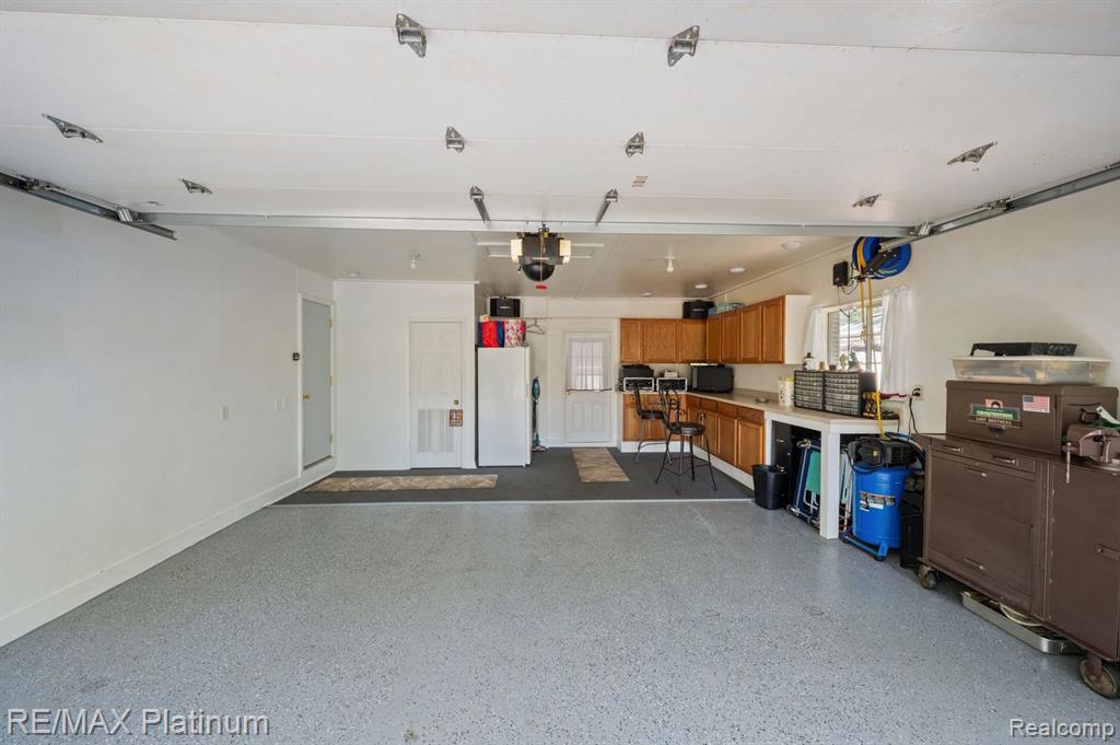 4116 ETON Place, Lambertville, MI 48144 — Photo 25
