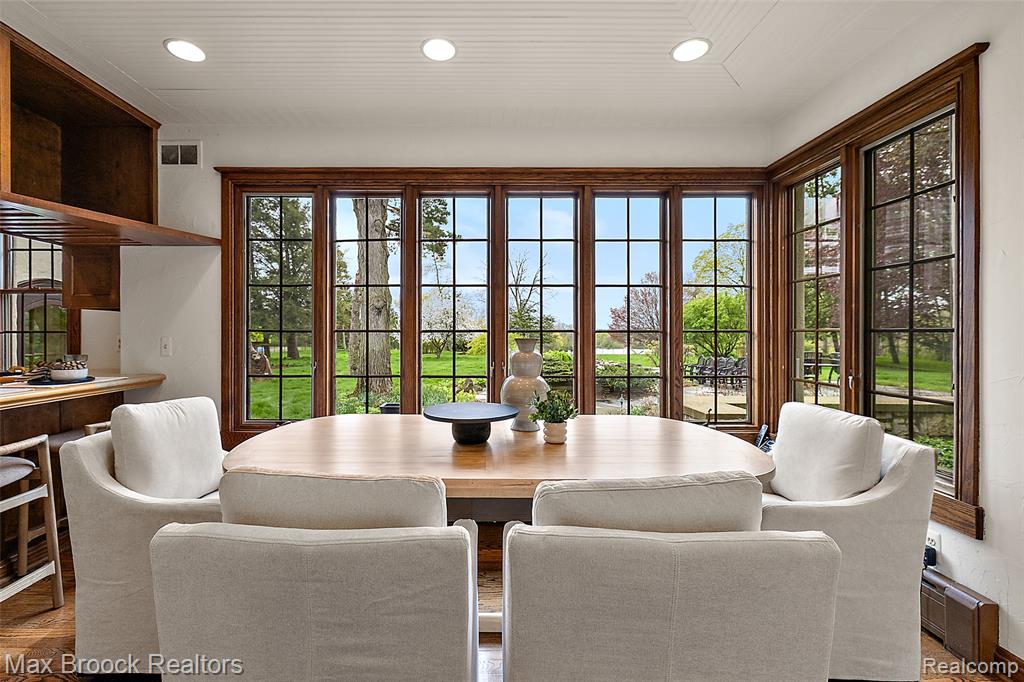 65 Lone Pine Road, Bloomfield Hills, MI 48304 — Photo 11