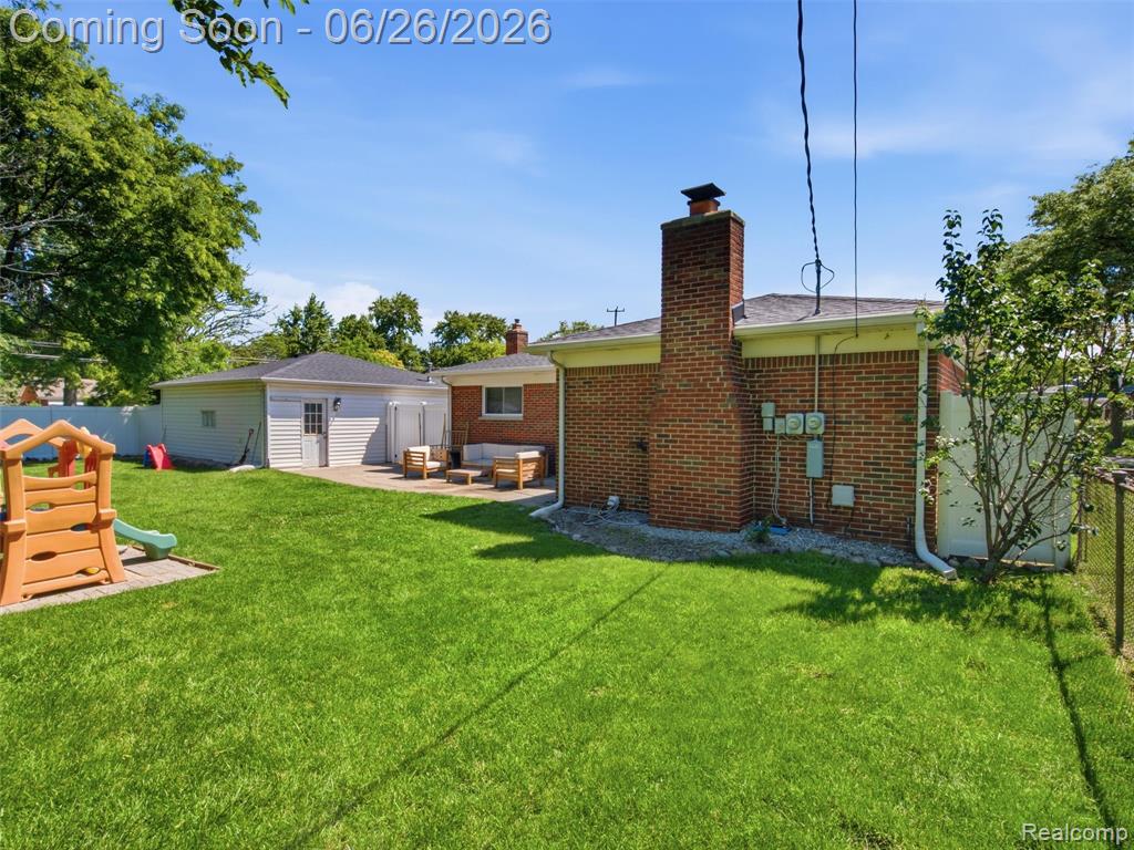 40963 Flagstaff Drive, Sterling Heights, MI 48313 — Photo 34