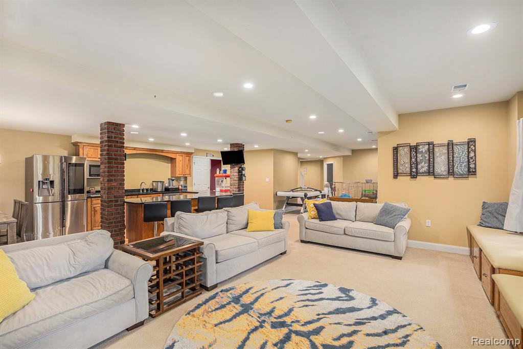 846 Majestic, Rochester, MI 48306 — Photo 34