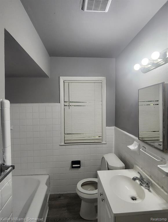 9116 Hartwell Street, Detroit, MI 48228 — Photo 14