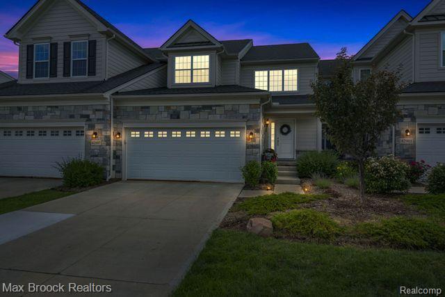 42897 CARDINAL Way, Novi, MI — Photo 2