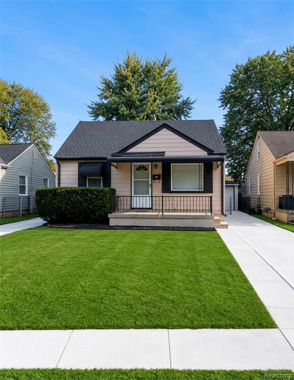 12760 Sarsfield Avenue, Warren, MI 48089