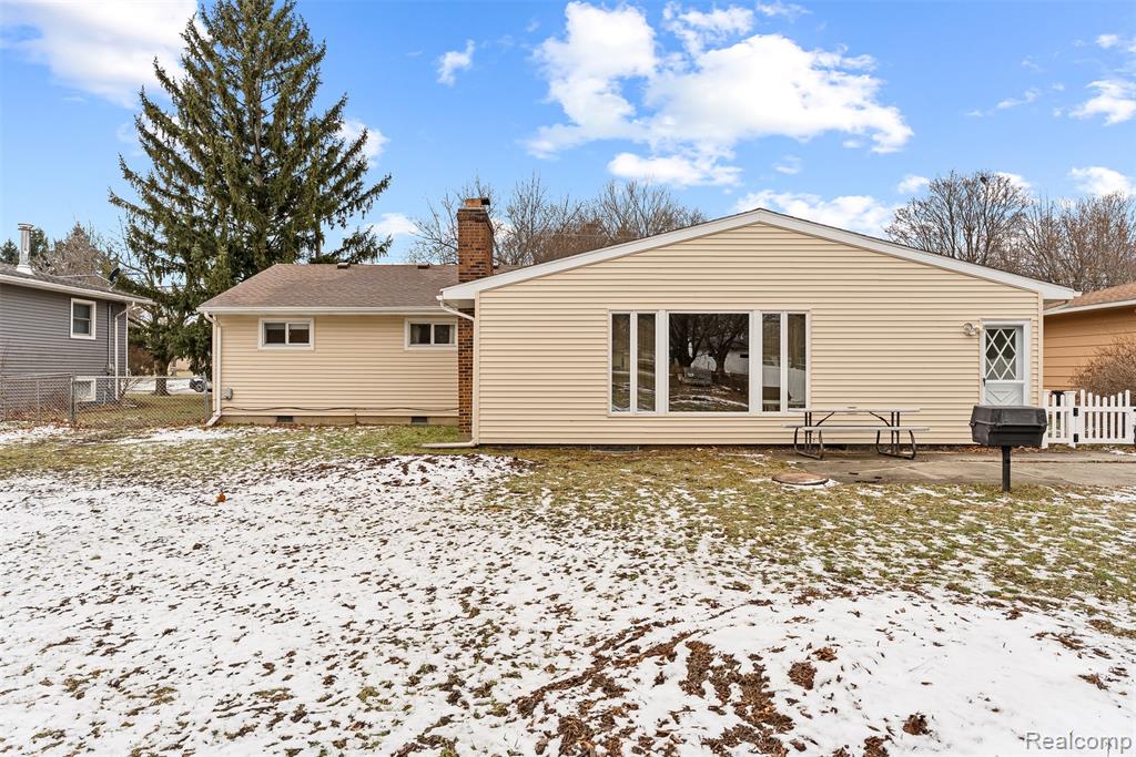 428 Sunnyside Drive, Flushing, MI 48433 — Photo 28