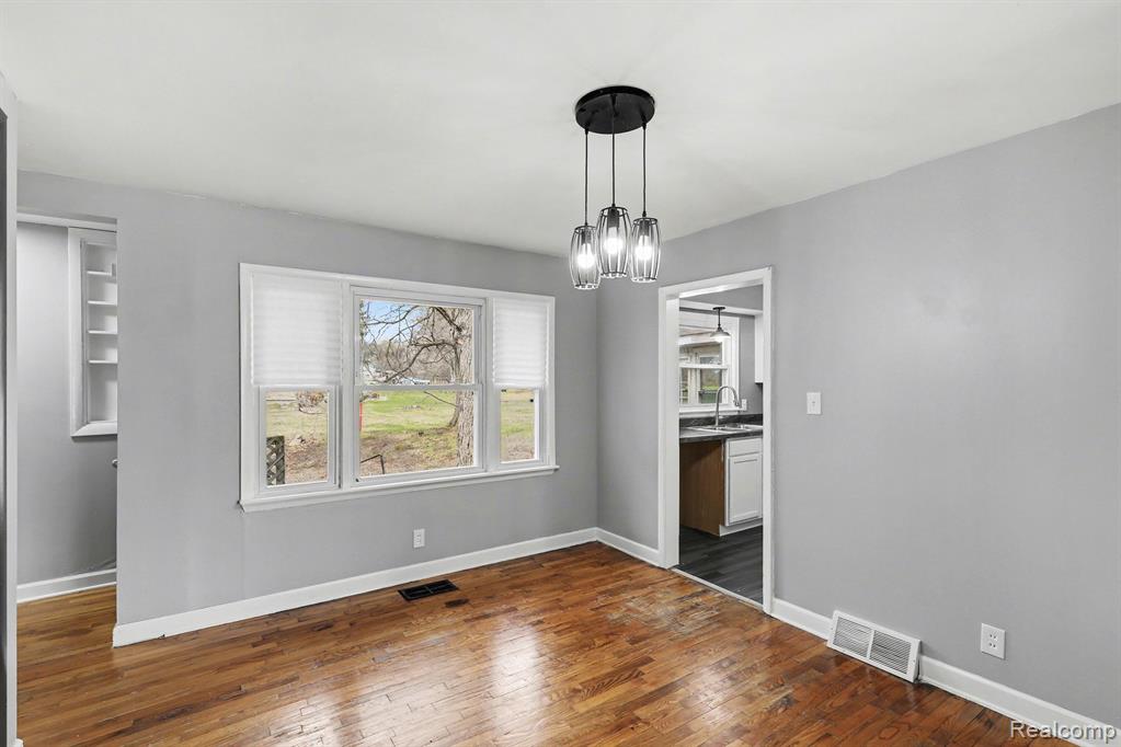 1260 Gilbert Street, Flint, MI 48532 — Photo 5