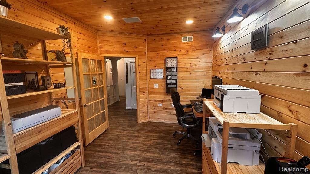 1474 Secretariat Way, Howell, MI 48843 — Photo 13