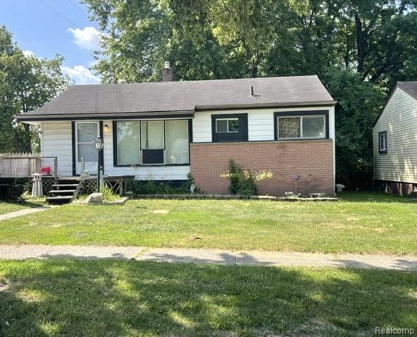 31415 Glen Street, Westland, MI 48186