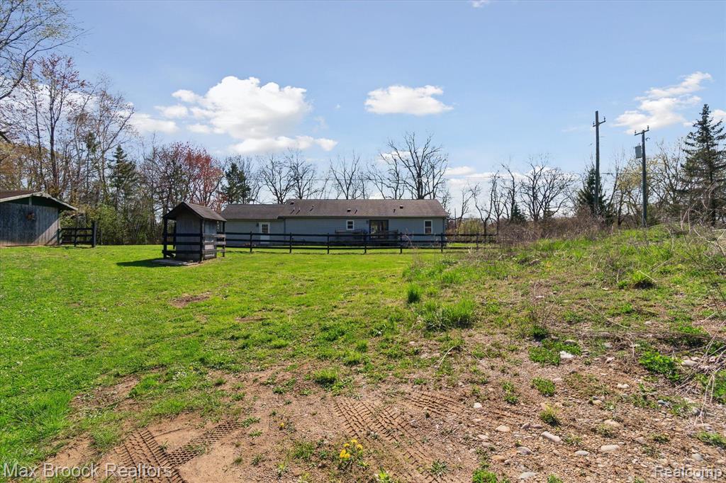 7665 PONTIAC LAKE Road, White Lake, MI — Photo 50