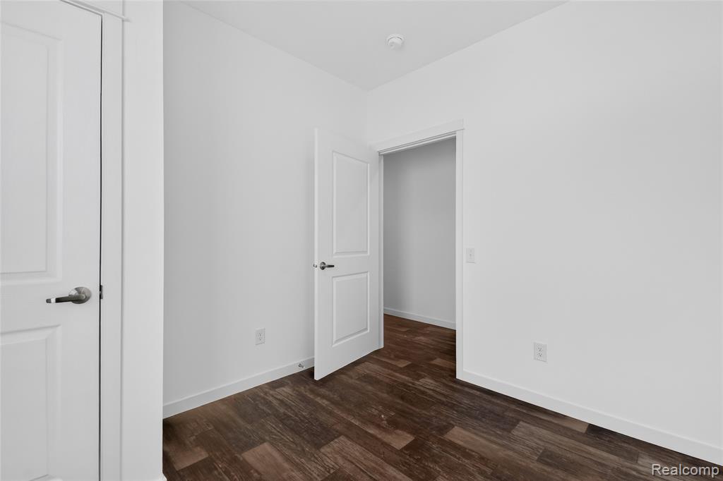 7527 Packard Ave, Warren, MI 48091 — Photo 25