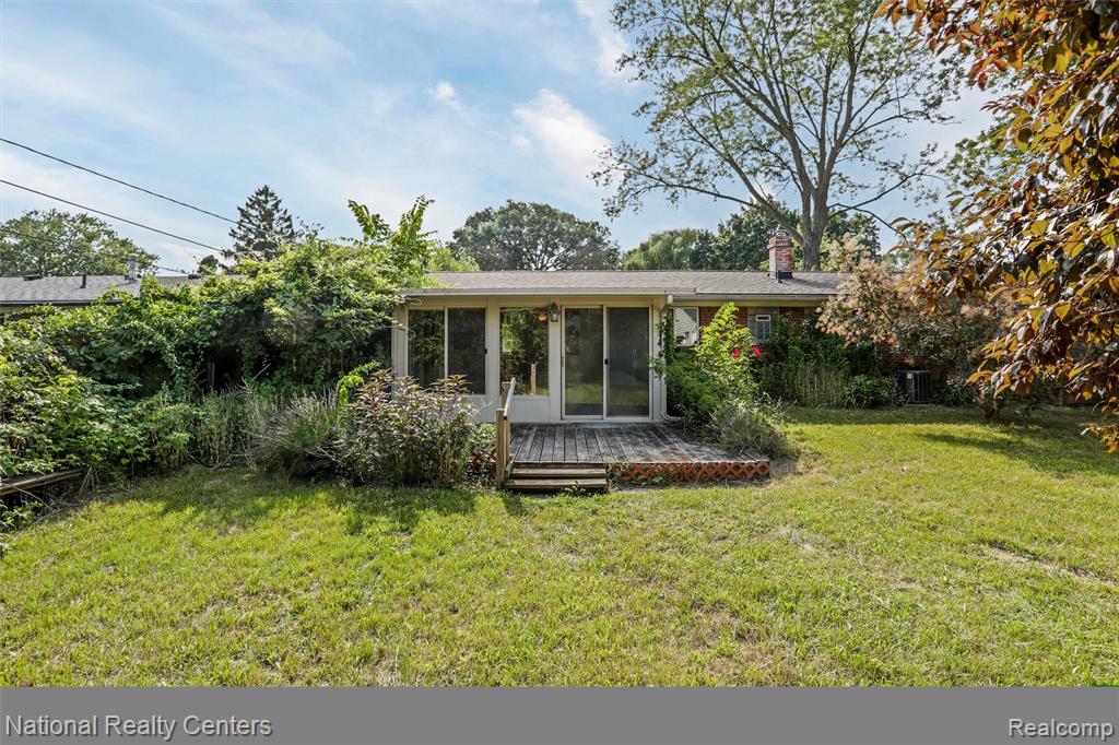 43146 Penny Drive, Sterling Heights, MI 48314 — Photo 18