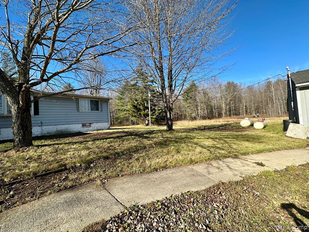 7700 RAVENSWOOD Road, Wales, MI — Photo 16