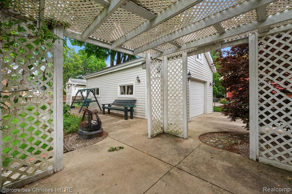 735 Novi Street, Northville, MI 48167 — Photo 36