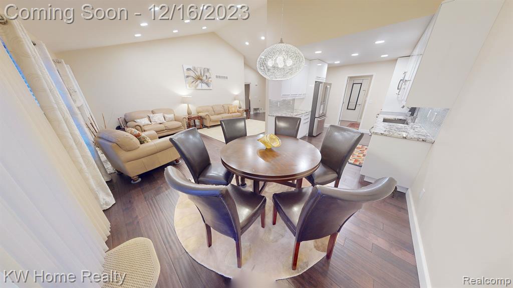 190 WINDING Brook, Commerce Twp, MI 48390 — Photo 11
