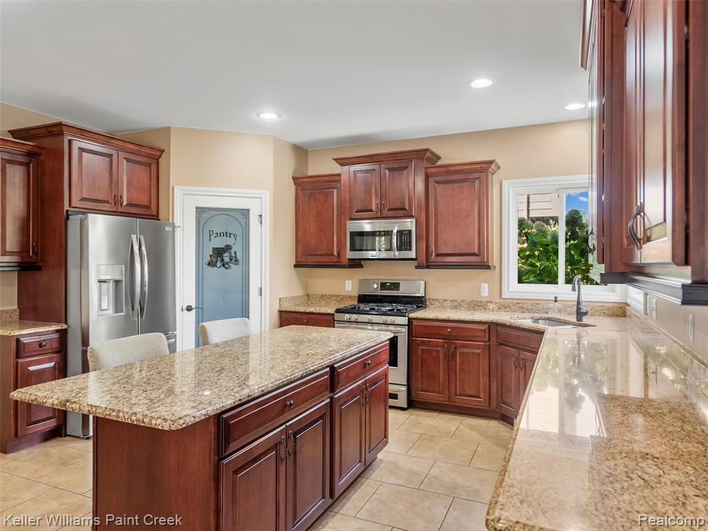 55614 Estates Lane, Macomb, MI 48042 — Photo 10