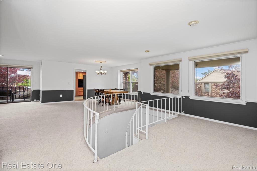 4320 Knightsbridge Lane, West Bloomfield, MI 48323 — Photo 7