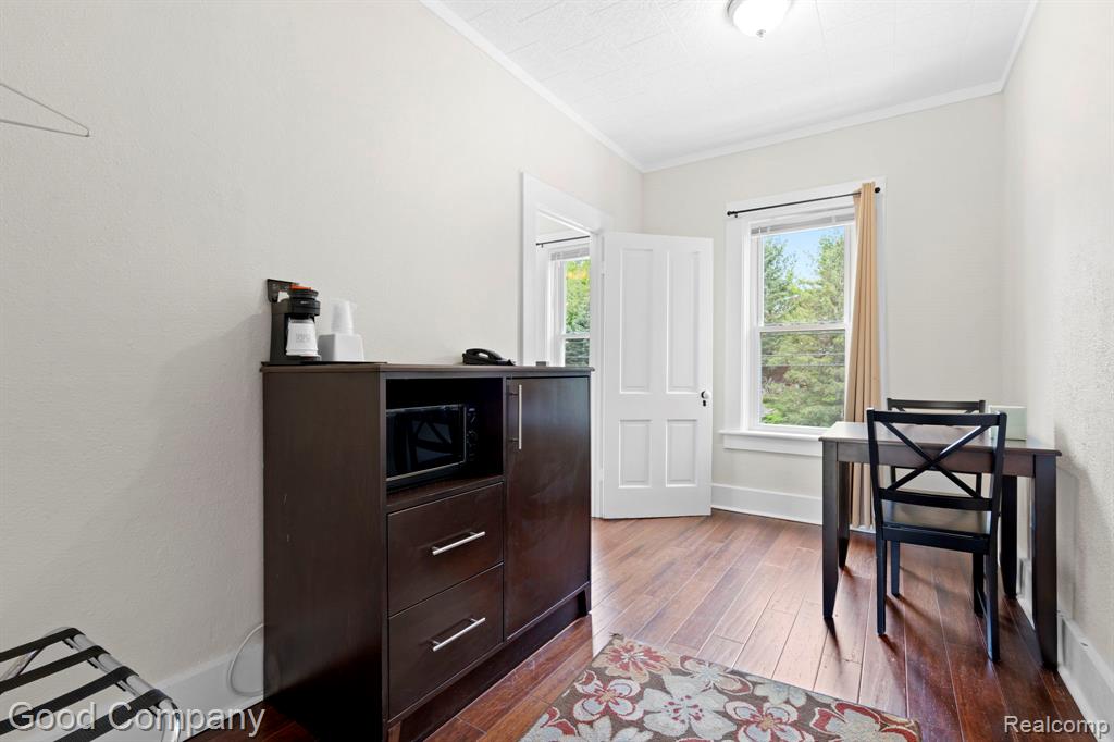 612 N LAKESHORE Drive, Ludington, MI 49431 — Photo 95