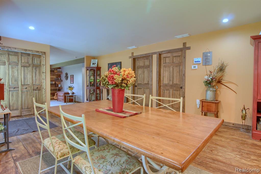6570 HIVON Road, Carleton, MI 48117 — Photo 6