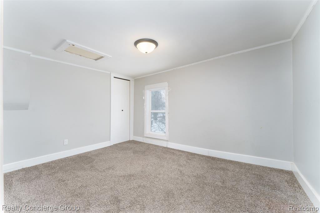 223 S Summit Street, Webberville, MI 48892 — Photo 18