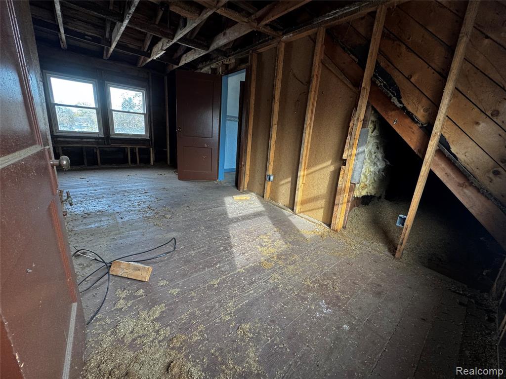 637 S Clemens Avenue, Lansing, MI 48912 — Photo 13