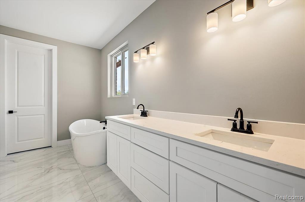 50622 TIMBERSTONE Drive, Macomb, MI 48042 — Photo 63