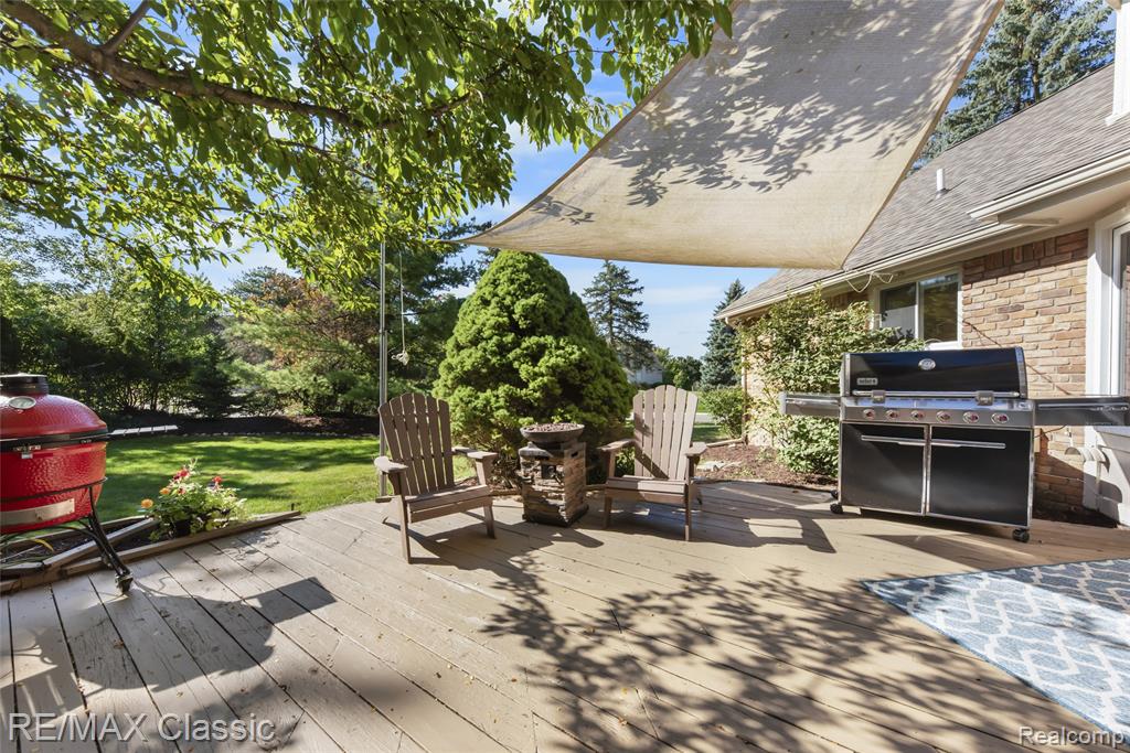 20540 Woodcreek Boulevard, Northville, MI 48167 — Photo 56
