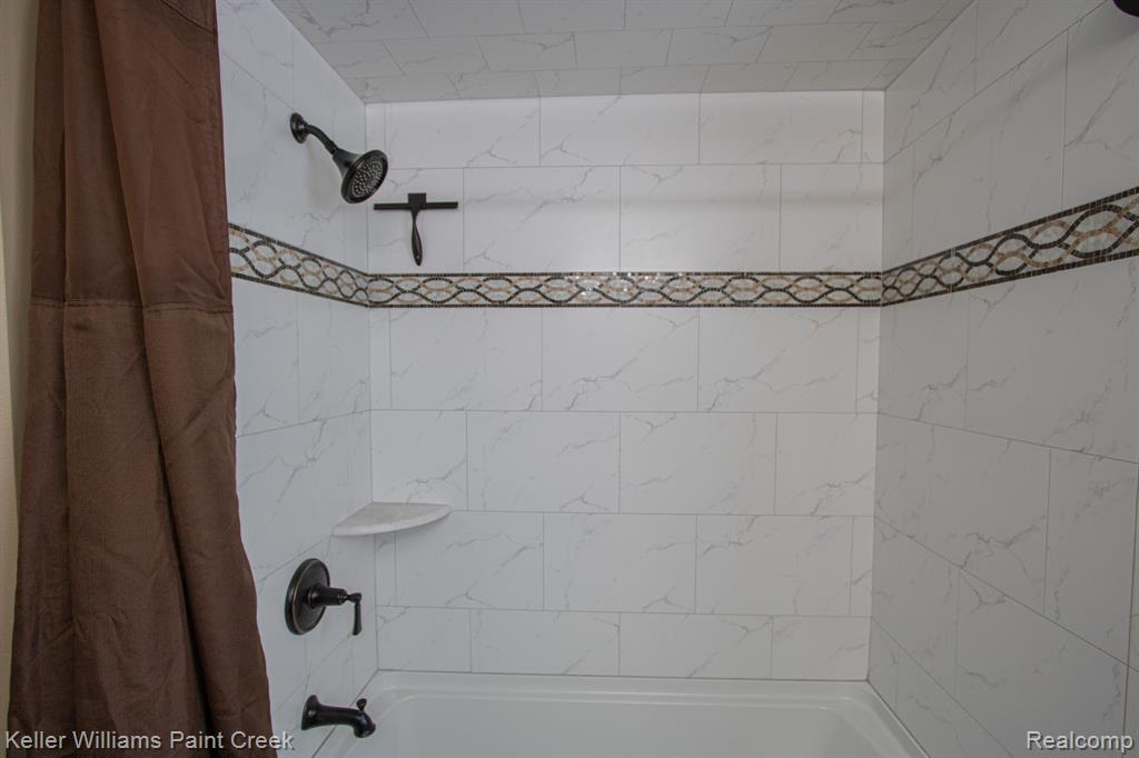 4831 Homestead Drive, Sterling Heights, MI 48314 — Photo 32